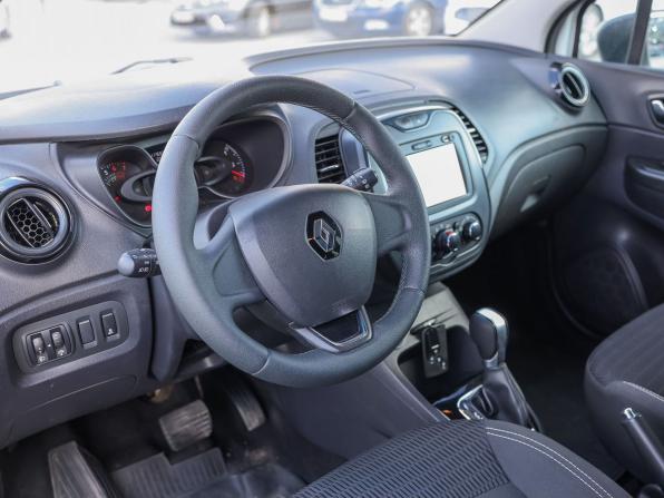 Renault Kaptur I с пробегом 2018 года, цена 1 199 000 рублей, 117680 км, внедорожник, Автокод Объявления
