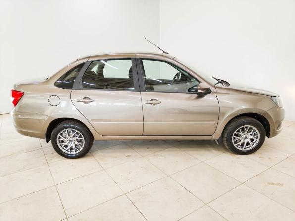 Lada (ВАЗ) Granta I Рестайлинг с пробегом 2024 года, цена 888 000 рублей, 6900 км, седан, Автокод Объявления