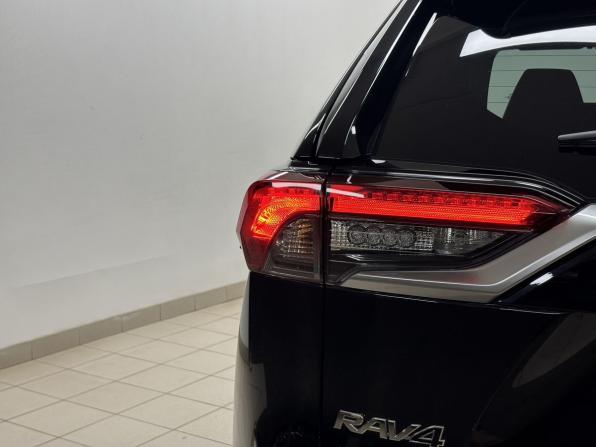 Toyota RAV4 V (XA50) с пробегом 2021 года, цена 3 480 000 рублей, 37649 км, внедорожник, Автокод Объявления