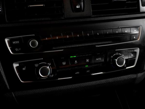 BMW 1 серии II (F20/F21) с пробегом 2014 года, цена 1 069 000 рублей, 292477 км, хэтчбек, Автокод Объявления
