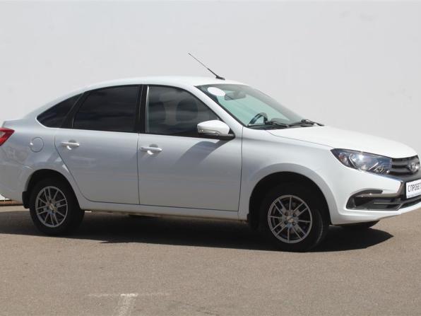 Lada (ВАЗ) Granta I Рестайлинг с пробегом 2021 года, цена 865 000 рублей, 27805 км, лифтбек, Автокод Объявления