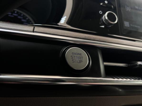 Kia K5 III с пробегом 2020 года, цена 2 790 000 рублей, 82019 км, седан, Автокод Объявления