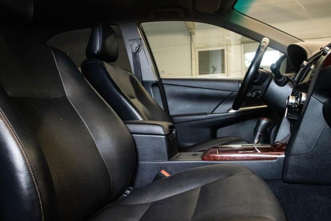 Toyota Camry VII (XV50) с пробегом 2014 года, цена 1 699 000 рублей, 186493 км, седан, Автокод Объявления
