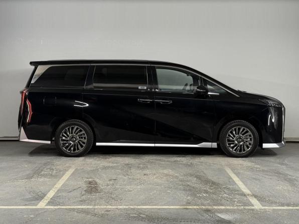 GAC M8 с пробегом 2024 года, цена 5 800 000 рублей, 352 км, минивэн, Автокод Объявления