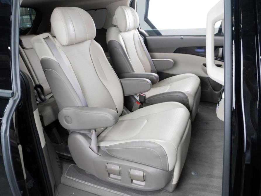 Kia Carnival IV Тюмень  - изображение 7