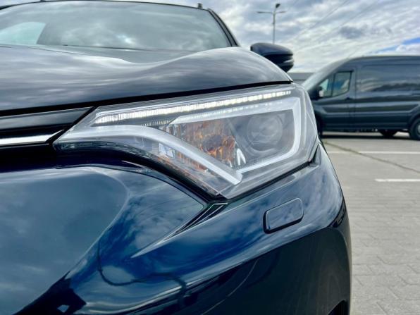 Toyota RAV4 IV (XA40) Рестайлинг с пробегом 2019 года, цена 3 190 000 рублей, 36520 км, внедорожник, Автокод Объявления