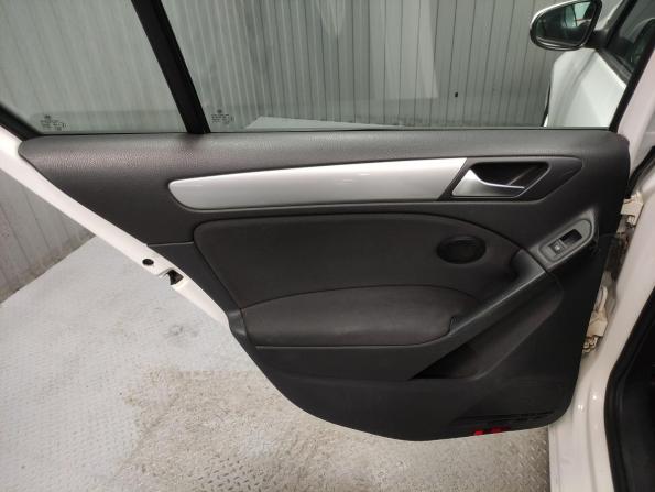 Volkswagen Golf VI с пробегом 2012 года, цена 889 000 рублей, 219000 км, хэтчбек, Автокод Объявления