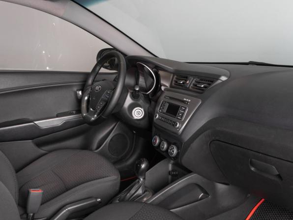 Kia Rio III Рестайлинг с пробегом 2016 года, цена 1 100 400 рублей, 111142 км, седан, Автокод Объявления