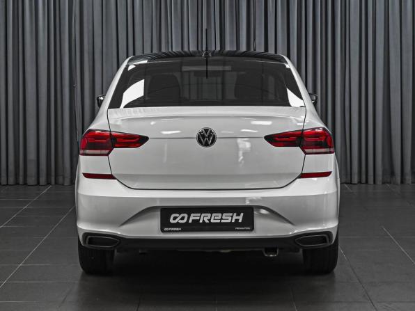 Volkswagen Polo VI с пробегом 2021 года, цена 1 520 000 рублей, 101765 км, лифтбек, Автокод Объявления