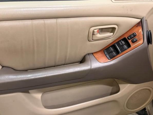 Lexus RX I с пробегом 1999 года, цена 528 000 рублей, 300000 км, внедорожник, Автокод Объявления