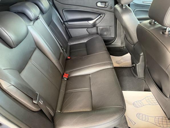 Ford Mondeo IV с пробегом 2010 года, цена 899 000 рублей, 266153 км, лифтбек, Автокод Объявления