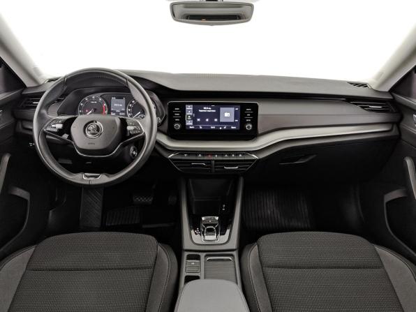 Skoda Octavia IV (A8) с пробегом 2020 года, цена 2 295 000 рублей, 96270 км, лифтбек, Автокод Объявления