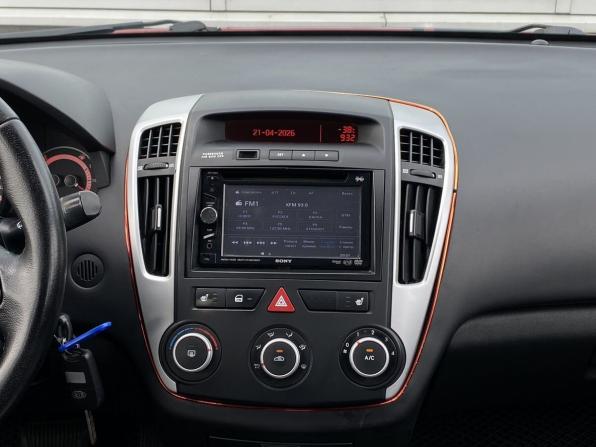 Kia Ceed I Рестайлинг с пробегом 2011 года, цена 679 000 рублей, 217550 км, универсал, Автокод Объявления