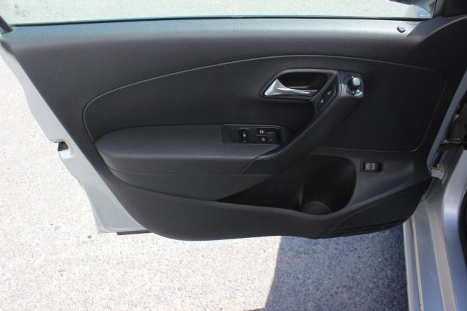 Volkswagen Polo V с пробегом 2012 года, цена 627 000 рублей, 262422 км, седан, Автокод Объявления