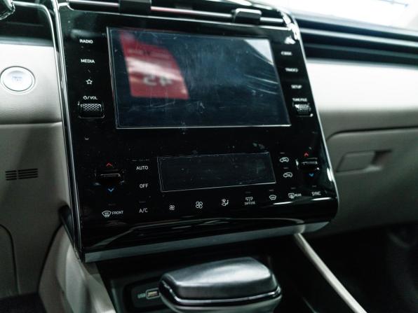Hyundai Tucson IV с пробегом 2021 года, цена 3 237 000 рублей, 71183 км, внедорожник, Автокод Объявления