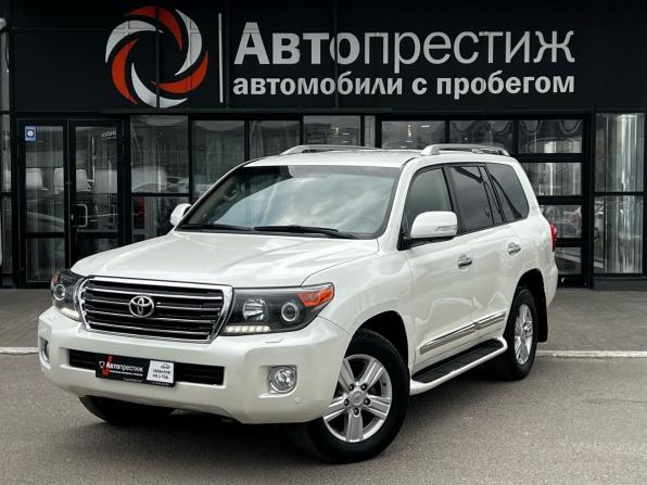 Toyota Land Cruiser 200 Series Рестайлинг 1 с пробегом 2015 года, цена 3 583 000 рублей, 226200 км, внедорожник, Автокод Объявления