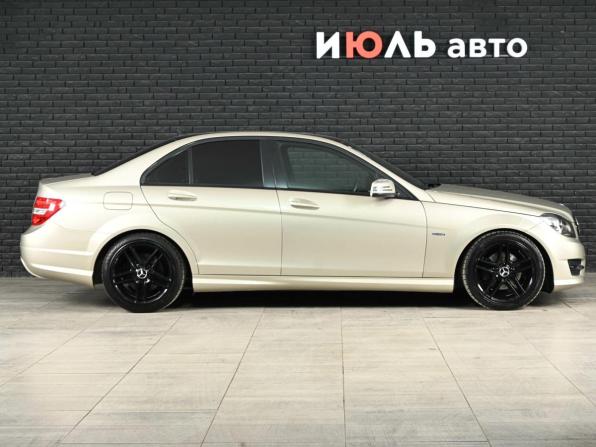 Mercedes-Benz C-Класс III (W204) Рестайлинг с пробегом 2012 года, цена 1 750 000 рублей, 146122 км, седан, Автокод Объявления