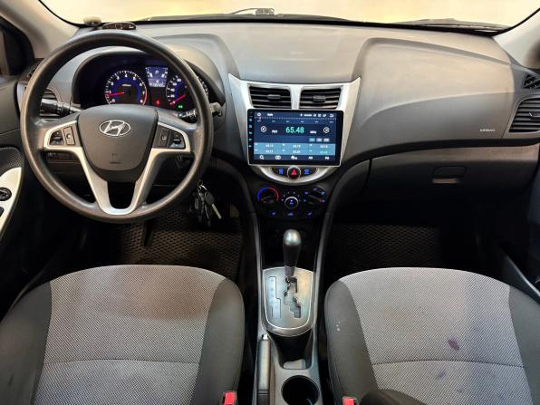 Hyundai Solaris I с пробегом 2012 года, цена 870 000 рублей, 135421 км, хэтчбек, Автокод Объявления