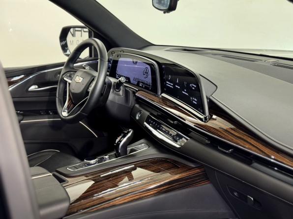 Cadillac Escalade V с пробегом 2021 года, цена 9 500 000 рублей, 43824 км, внедорожник, Автокод Объявления