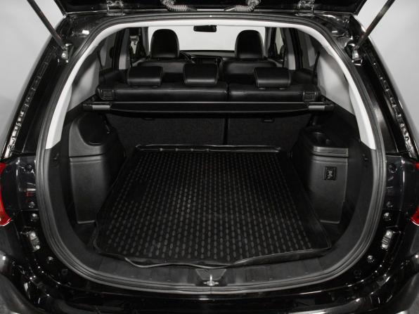 Mitsubishi Outlander III Рестайлинг 2 с пробегом 2017 года, цена 2 130 000 рублей, 194770 км, внедорожник, Автокод Объявления