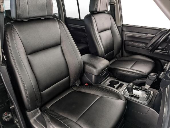Mitsubishi Pajero IV Рестайлинг 1 с пробегом 2012 года, цена 2 220 000 рублей, 175250 км, внедорожник, Автокод Объявления