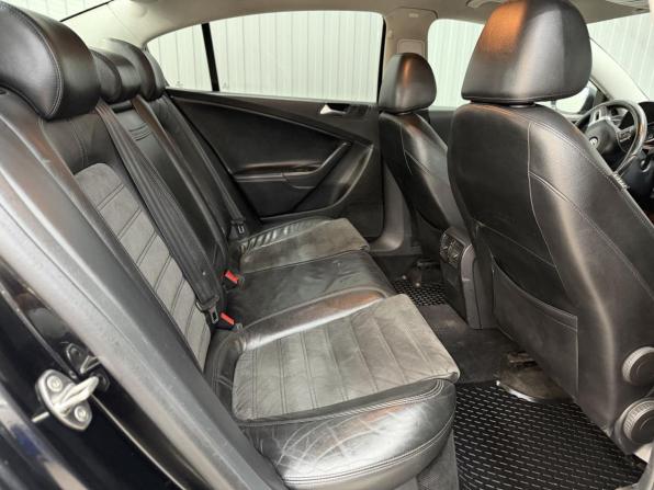 Volkswagen Passat B6 с пробегом 2010 года, цена 735 000 рублей, 241381 км, седан, Автокод Объявления