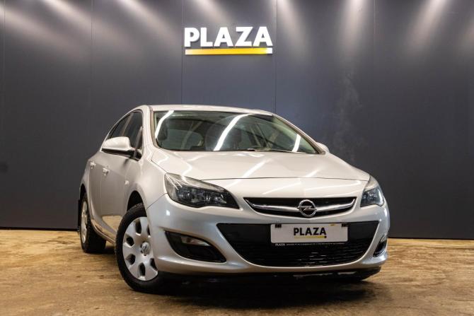 Opel Astra J Рестайлинг с пробегом 2013 года, цена 769 000 рублей, 135441 км, хэтчбек, Автокод Объявления