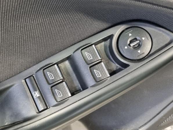 Ford Focus III с пробегом 2012 года, цена 759 000 рублей, 242923 км, хэтчбек, Автокод Объявления