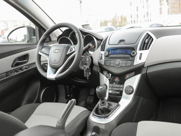 Chevrolet Cruze I Рестайлинг с пробегом 2013 года, цена 859 000 рублей, 98348 км, седан, Автокод Объявления