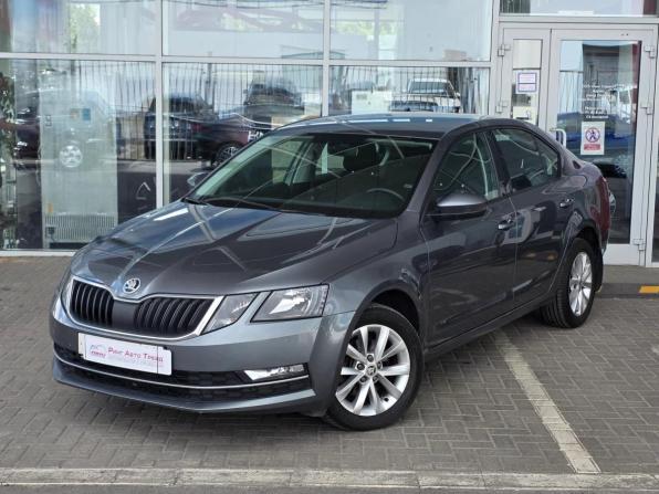 Skoda Octavia III (A7) Рестайлинг с пробегом 2018 года, цена 1 699 000 рублей, 149000 км, лифтбек, Автокод Объявления