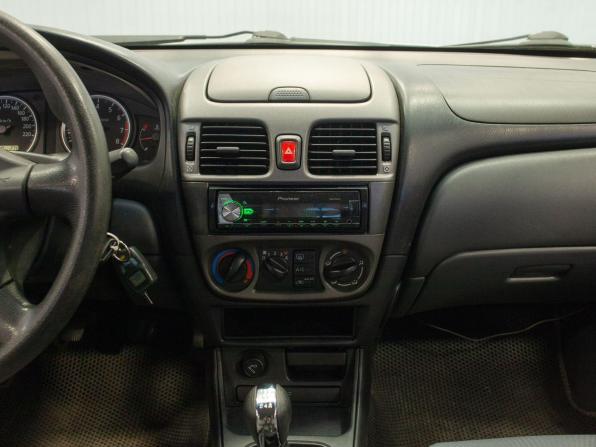 Nissan Almera II (N16) Рестайлинг с пробегом 2005 года, цена 460 000 рублей, 211444 км, седан, Автокод Объявления