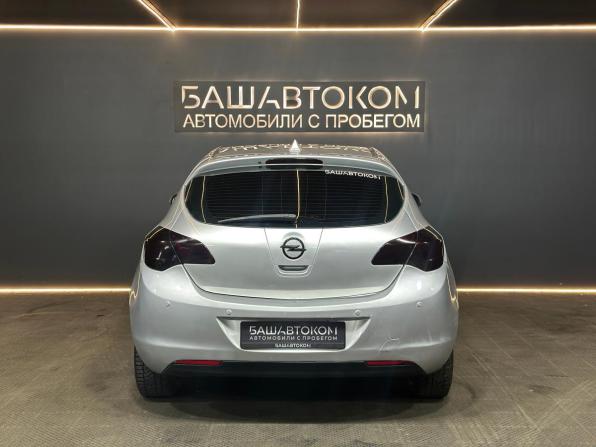 Opel Astra J с пробегом 2011 года, цена 430 000 рублей, 152722 км, хэтчбек, Автокод Объявления