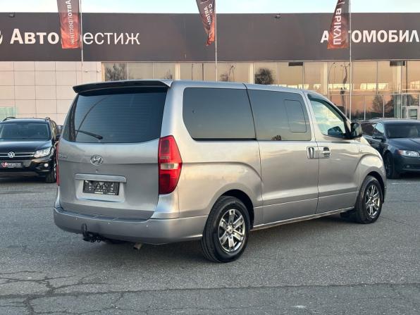 Hyundai Grand Starex I с пробегом 2012 года, цена 1 399 000 рублей, 230429 км, минивэн, Автокод Объявления
