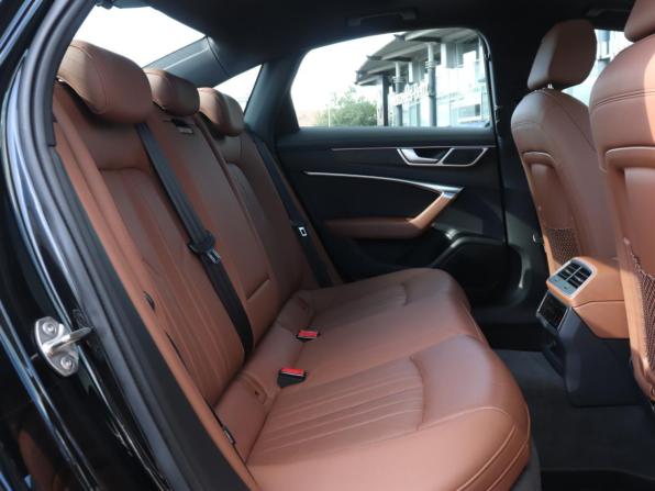 Audi A6 V (C8) с пробегом 2020 года, цена 4 380 000 рублей, 90000 км, седан, Автокод Объявления