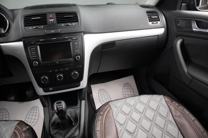 Skoda Yeti I с пробегом 2012 года, цена 879 000 рублей, 190000 км, внедорожник, Автокод Объявления