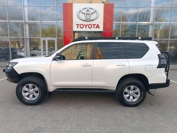 Toyota Land Cruiser Prado 150 Series Рестайлинг 3 с пробегом 2022 года, цена 7 350 000 рублей, 73711 км, внедорожник, Автокод Объявления