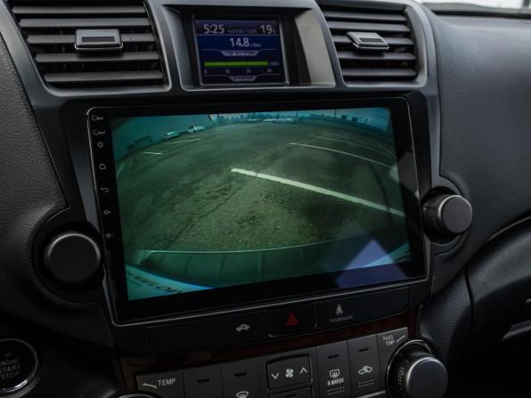 Toyota Highlander II (XU40) Рестайлинг с пробегом 2011 года, цена 1 999 000 рублей, 196079 км, внедорожник, Автокод Объявления