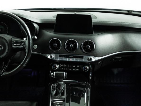 Kia Stinger I с пробегом 2019 года, цена 2 499 700 рублей, 90000 км, лифтбек, Автокод Объявления