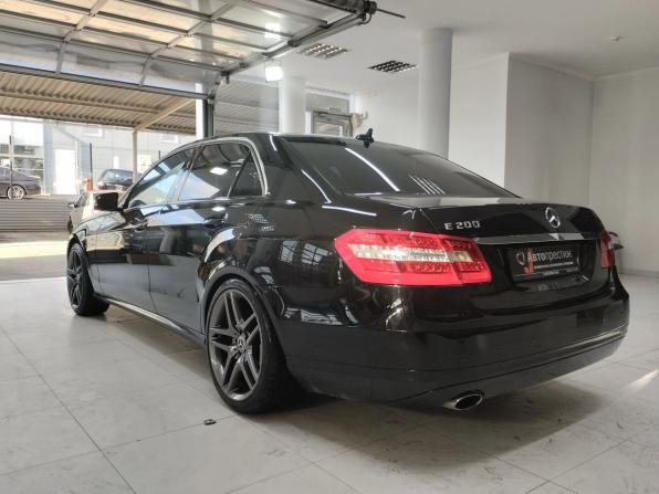 Mercedes-Benz E-Класс IV (W212 S212 C207) с пробегом 2011 года, цена 1 410 000 рублей, 262665 км, седан, Автокод Объявления