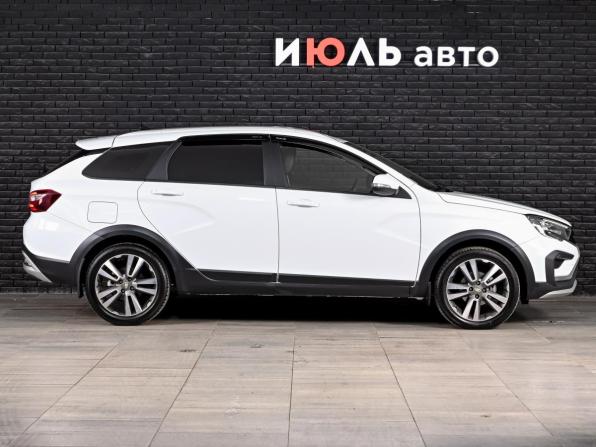 Lada (ВАЗ) Vesta I Рестайлинг (NG) с пробегом 2024 года, цена 1 570 000 рублей, 29021 км, универсал, Автокод Объявления