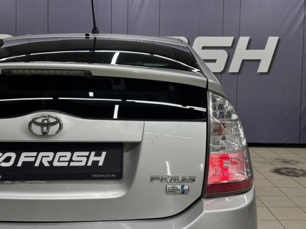Toyota Prius II Рестайлинг (XW20) с пробегом 2008 года, цена 759 000 рублей, 201000 км, лифтбек, Автокод Объявления