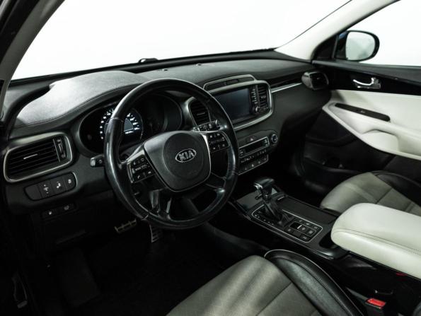 Kia Sorento III Prime Рестайлинг с пробегом 2018 года, цена 2 999 000 рублей, 103120 км, внедорожник, Автокод Объявления