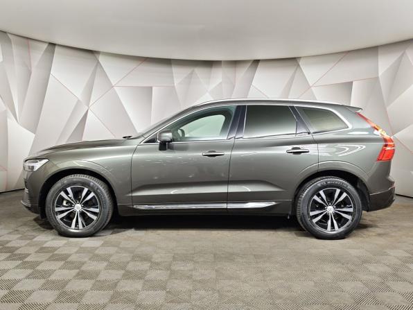 Volvo XC60 II Рестайлинг с пробегом 2022 года, цена 4 449 000 рублей, 69156 км, внедорожник, Автокод Объявления