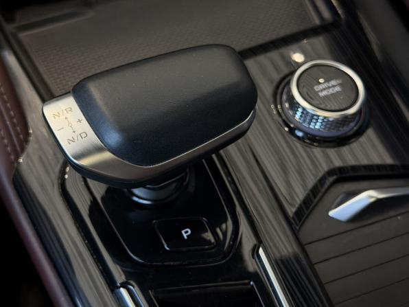 Geely Monjaro I с пробегом 2022 года, цена 2 800 000 рублей, 58340 км, внедорожник, Автокод Объявления