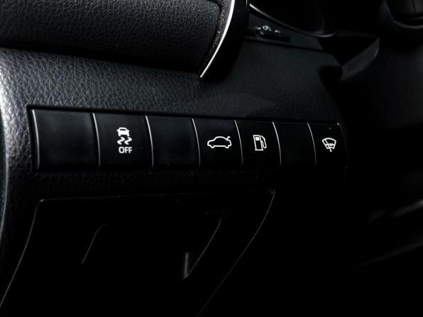 Toyota Camry VIII (XV70) с пробегом 2019 года, цена 2 700 000 рублей, 157924 км, седан, Автокод Объявления