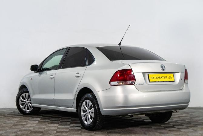 Volkswagen Polo V с пробегом 2011 года, цена 749 000 рублей, 115000 км, седан, Автокод Объявления