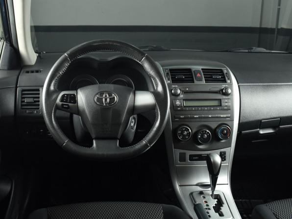 Toyota Corolla X (E140 E150) Рестайлинг с пробегом 2013 года, цена 1 249 999 рублей, 181000 км, седан, Автокод Объявления