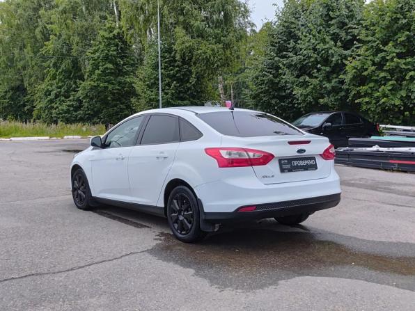 Ford Focus III с пробегом 2014 года, цена 678 000 рублей, 175000 км, седан, Автокод Объявления