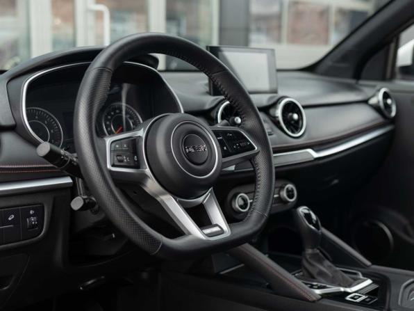 Dongfeng Fengon 500 с пробегом 2024 года, цена 1 485 000 рублей, 6364 км, внедорожник, Автокод Объявления