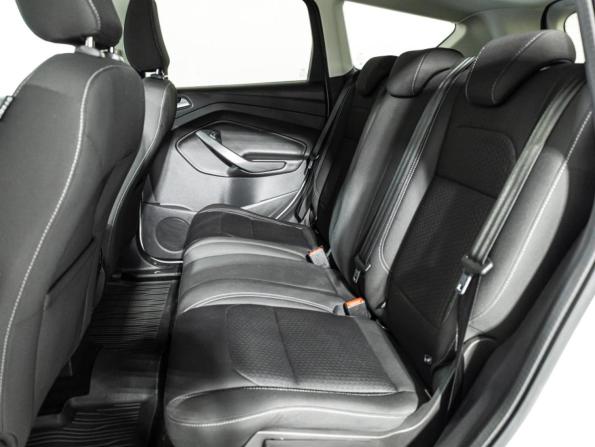 Ford Kuga II Рестайлинг с пробегом 2018 года, цена 1 499 585 рублей, 229087 км, внедорожник, Автокод Объявления